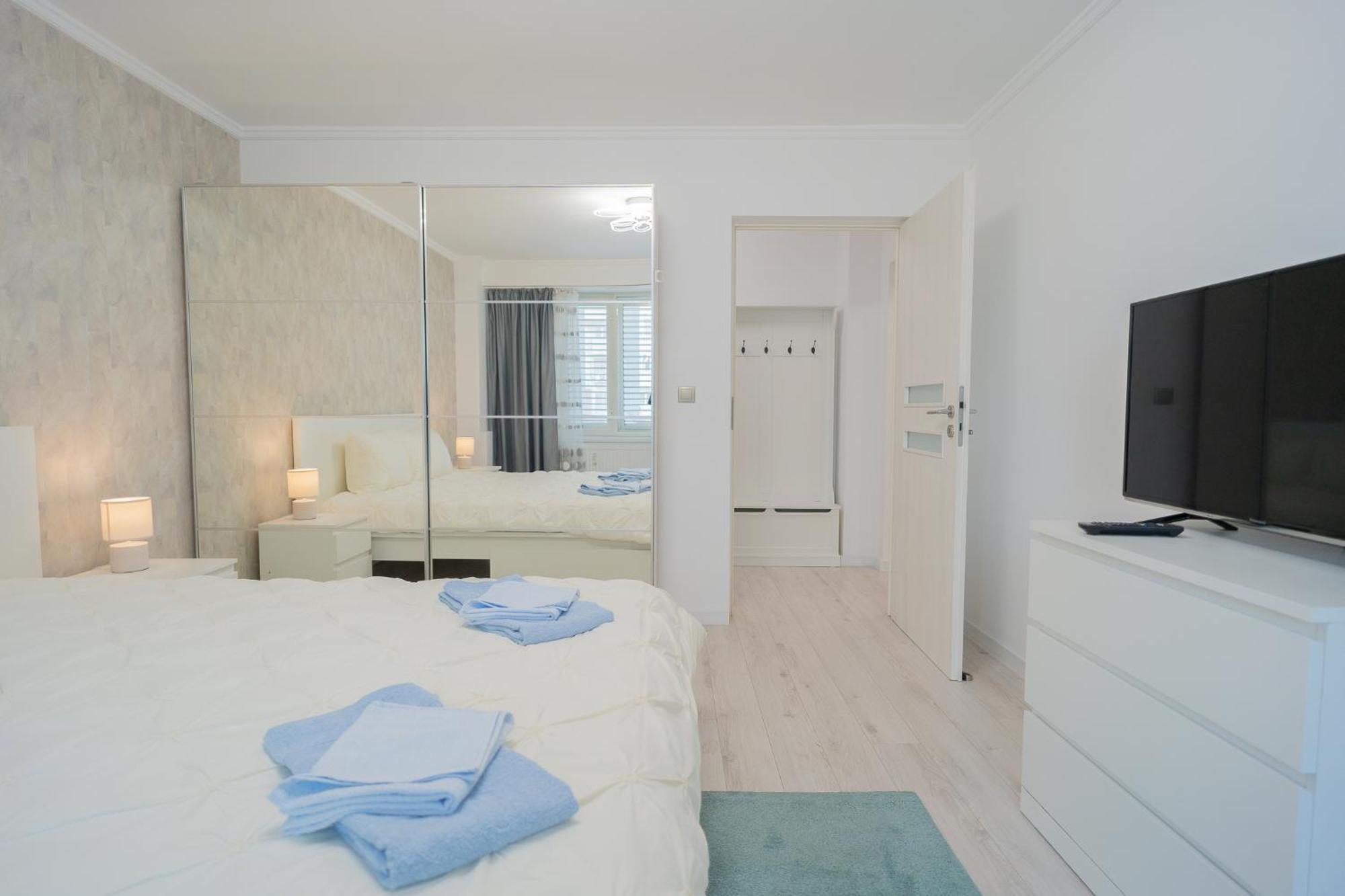 דירות בוקרשט Luxury 2Br On Decebal Avenue מראה חיצוני תמונה