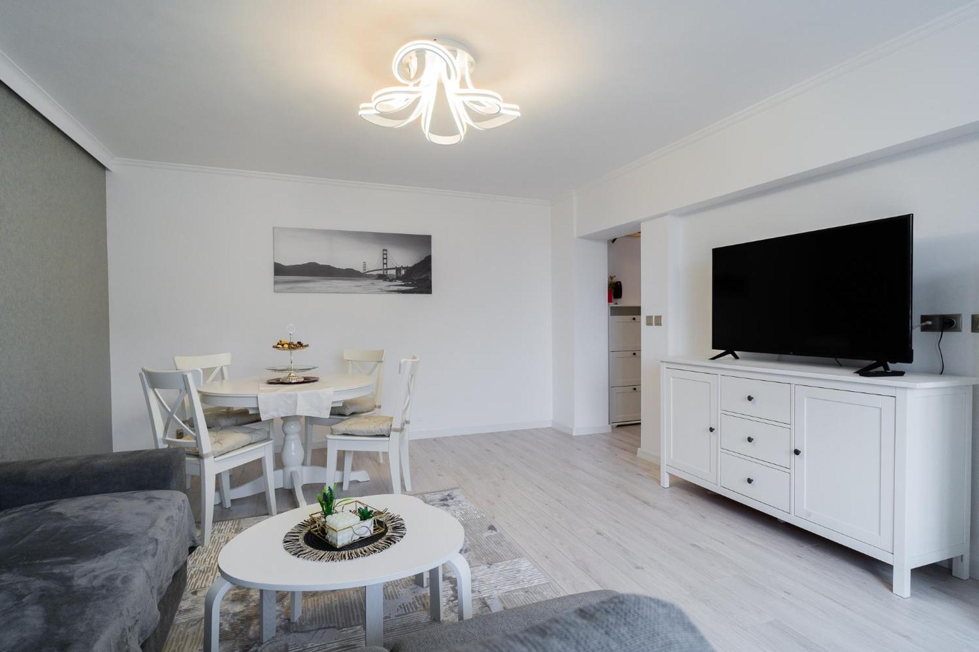 דירות בוקרשט Luxury 2Br On Decebal Avenue מראה חיצוני תמונה